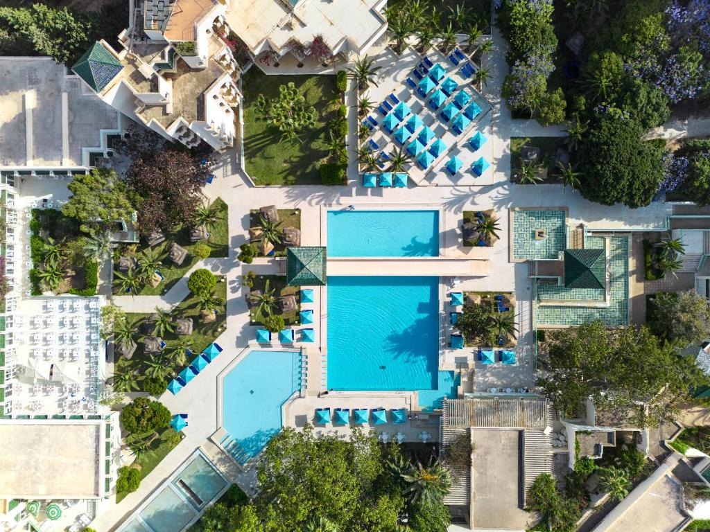 هتل نهراوس ریزورت اند تالاسو